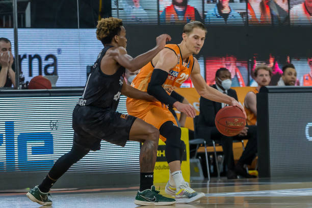 培养出大批 培养出大批